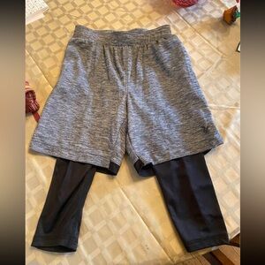 Old navy 6/7 active wear shorts with built in compression pants